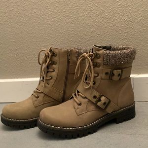 Cliffs Riding Ankle Boots